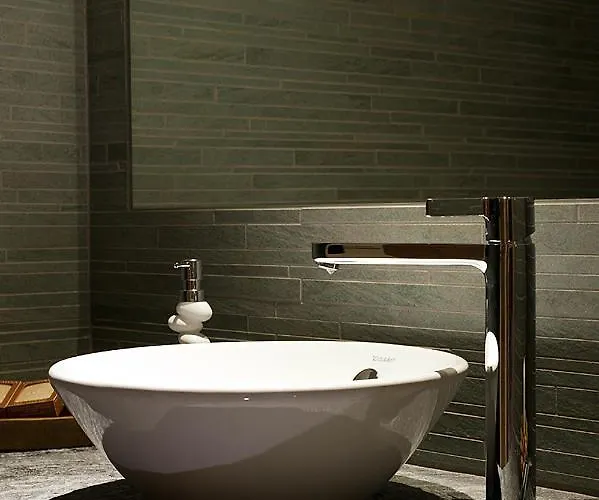 Ξενοδοχείο La Vallee &spa 3*